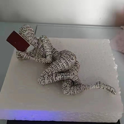 Woman Reading Paper Pulp Molding Ornament Resin Ornament Bookshelf Decoration
